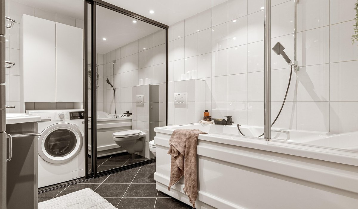 How Long Does a Full Bathroom Refit Take